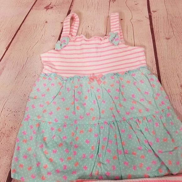 Healthtex dress 3-6 months - Picture 2 of 3